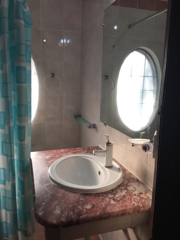 Star Guest House Karachi Extérieur photo