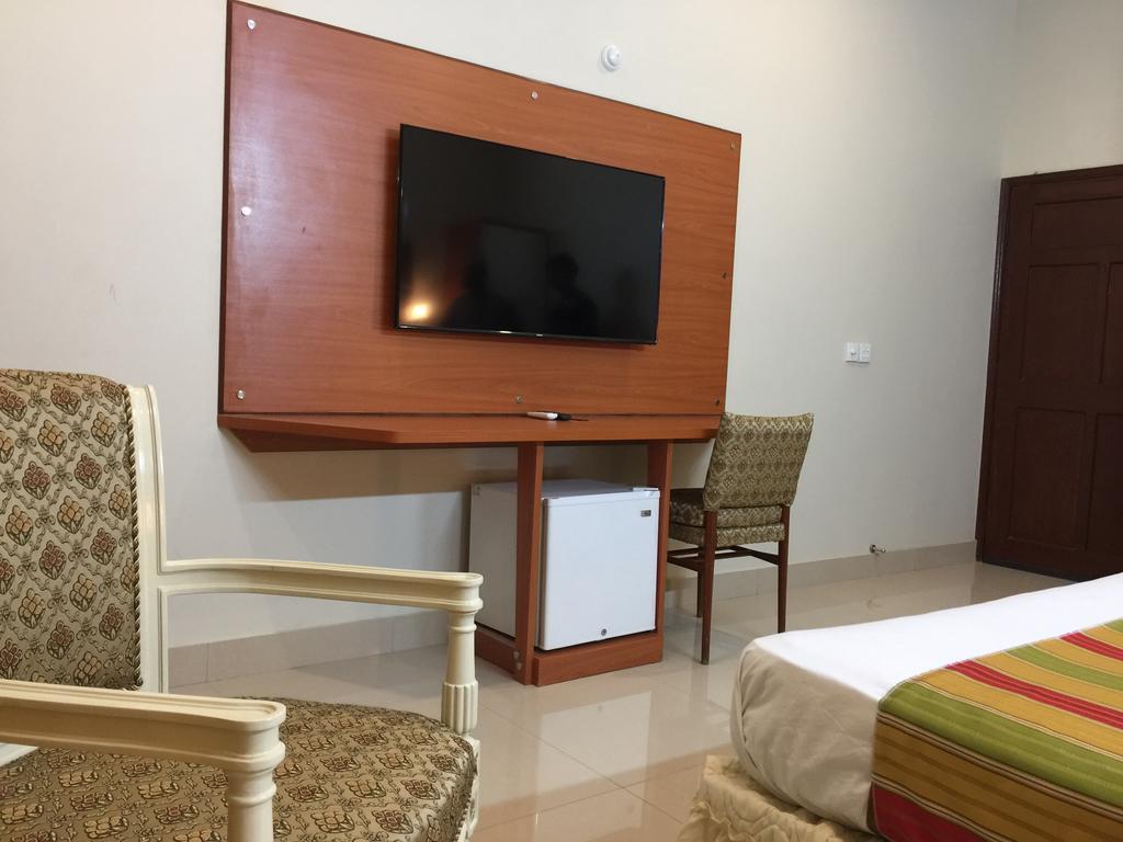 Star Guest House Karachi Extérieur photo